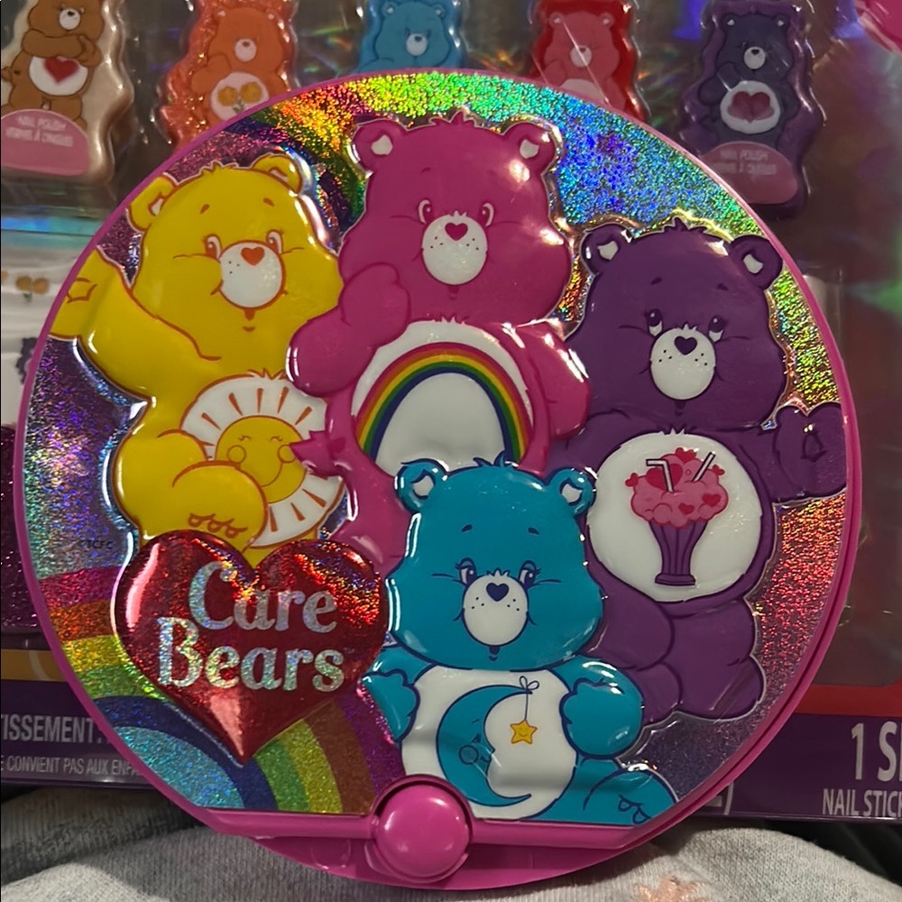 Care Bears Colorful makeup with rotating mirror